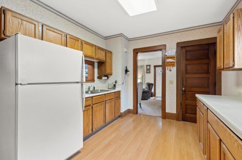 805 Richards Ave, Watertown WI 53094-5020 exterior