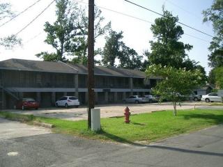 1225 Hazel St, Sulphur, LA 70663-3933