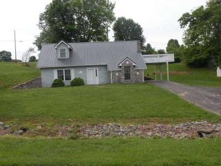 372 Ky Rea Rd, Greensburg KY  42743-9723 exterior