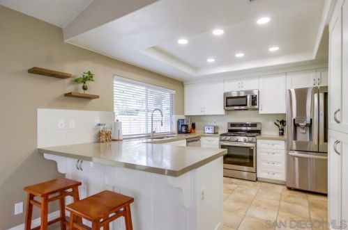 1862 Tavern Ct, Alpine, CA 91901-3747