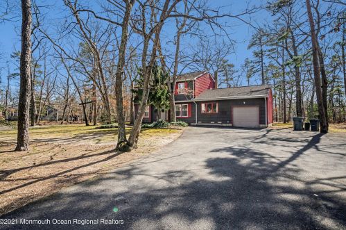 1068 Toms River Rd, Jackson Twp NJ  08527-5240 exterior