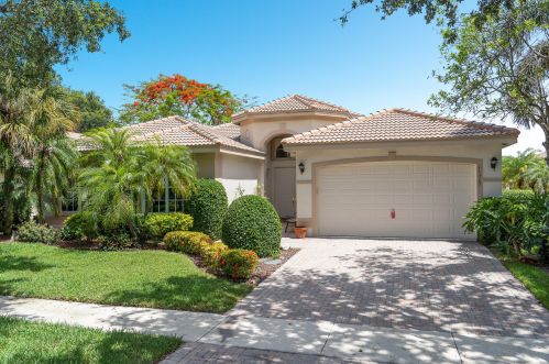 11329 Ohanu Cir, Boynton Beach, FL 33437-7033