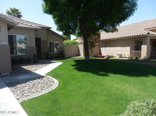 1911 Ross Dr, Chandler, AZ 85225-9040