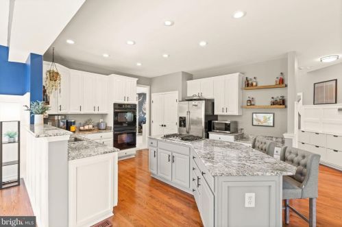 12020 Morningstar Pl, Lovettsville VA  20180-1925 exterior