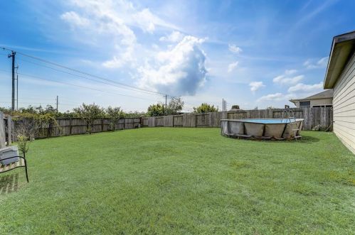 2310 Emerald Ln, Texas City TX  exterior