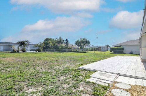 1026 36th Ter, Cape Coral FL  33914-5265 exterior