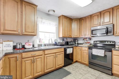 10521 Westfield Ln, Spotsylvania VA  22553-1862 exterior