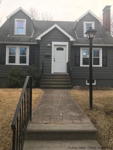 50 Elm St, Ellenville, NY 12428-2326