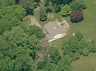 293 Brinton Lake Rd, Thornton, PA 19373-1079
