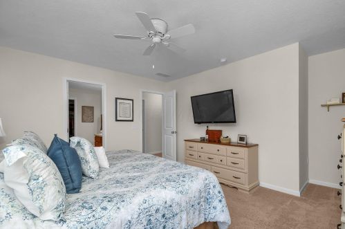 834 Cranberry Dr, Pataskala OH  43062 exterior