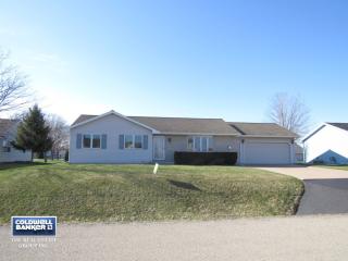 1443 Cooke Rd, Neenah, WI 54956-1973