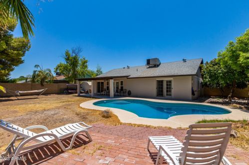 5322 Tierra Buena Ln, Scottsdale AZ  85254-6209 exterior