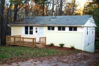 2833 Drewry Ln, Winston Salem, NC 27105-4716