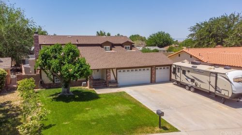42821 Normandy Ln, Lancaster, CA 93536-4836