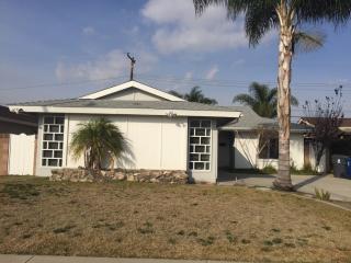 6617 Michelson St, Lakewood CA  90713-1755 exterior