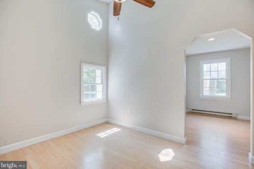 10600 Woodland Dr, Fredericksburg VA  22407-7759 exterior