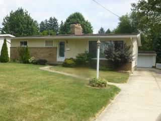 2314 Lakeside Ave, Canton, OH 44708-2458