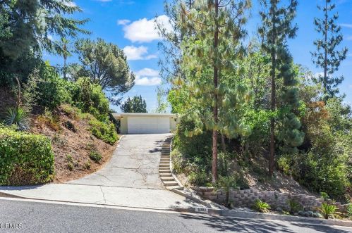 5380 Harter Ln, La Canada, CA 91011-1873