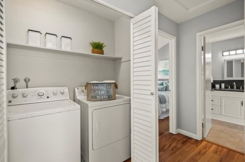 1068 Maywood Ln, Pacheco CA  94553-4176 exterior