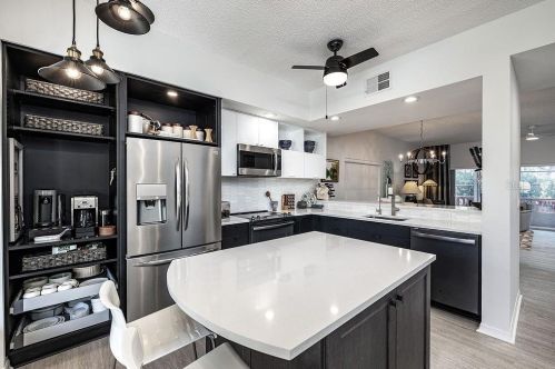 6330 99th Way, Saint Petersburg, FL 33708-4534