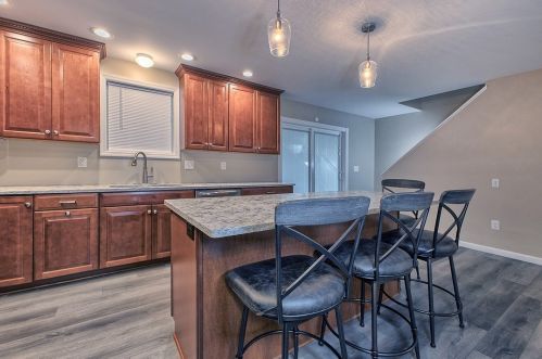 5268 Center Dr, Latrobe PA  15650-2770 exterior