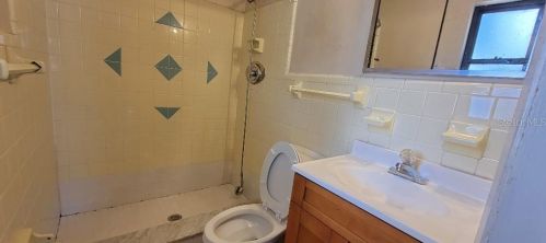 6808 Ravenna Ave, Orlando, FL 32819-8474