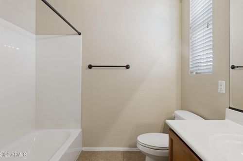 4031 Torrey Pne Ln, Chandler AZ  85249-3871 exterior