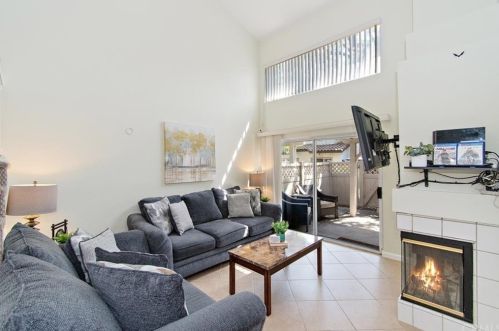 3738 Calle Monada, Riverside, CA 92503-4534