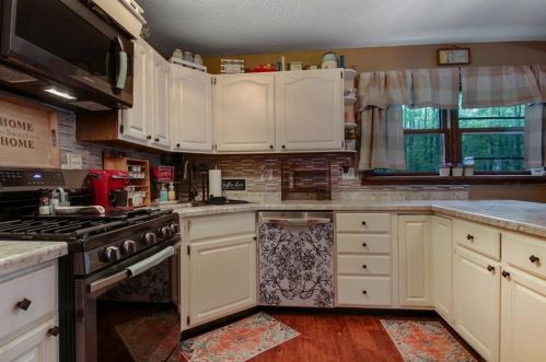 7813 Sawyer Ave, Lco Commercial Cent WI  54843-2120 exterior