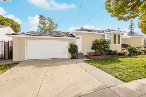 1707 Grove Way, Hayward, CA 94546-6823
