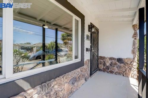 1513 142nd Ave, San Leandro CA  94578-1707 exterior