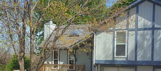 116 Saxony Dr, Olathe KS  66061-3942 exterior