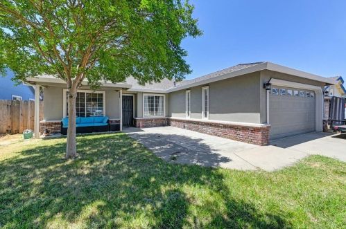 7321 Little Acorn Way, Rio Linda CA  95673-1336 exterior
