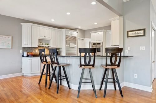 1555 Alaqua Dr, Sewickley PA  15143-9567 exterior