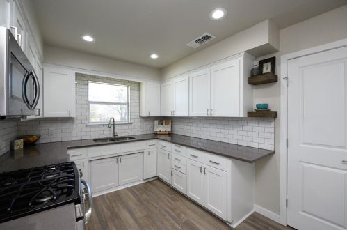 918 Hillcrest St, Denton TX  76201-2407 exterior