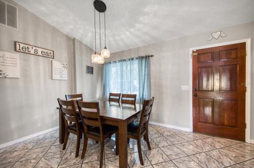 6341 80th Ave, Pinellas Park FL  33781-2100 exterior