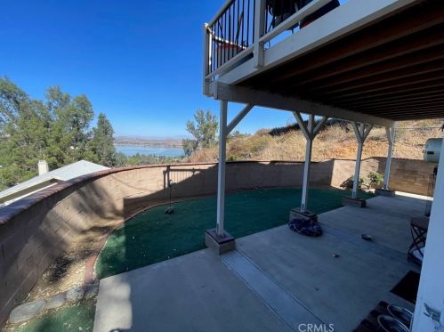 33450 Mitchell Dr, Lake Elsinore, CA 92530-5888