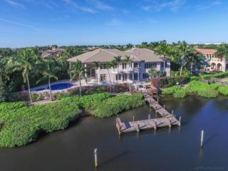 127 Commodore Dr, Jupiter FL  33477-4005 exterior