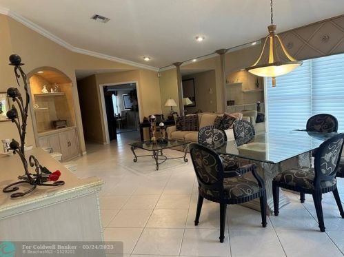 11548 Lawton Rd, Boynton Beach, FL 33437-6452
