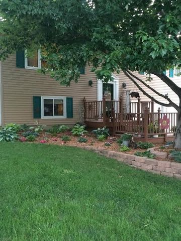 2219 Seneca Dr, Burlington, IA 52601-3321