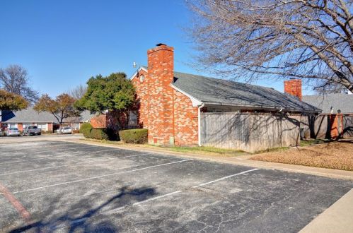 1199 Roaring Springs Rd, Fort Worth TX  76114-4417 exterior