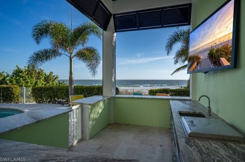 4148 Estero Blvd, Fort Myers Beach FL  33931-3826 exterior