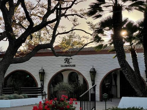 3340 Don Tomaso Dr, Carlsbad CA  92010-3951 exterior