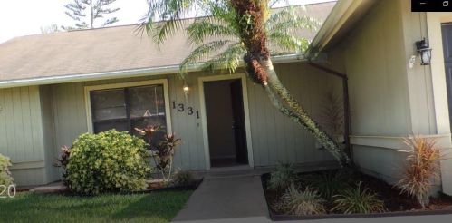 1331 Bellevue Ave, Fort Pierce, FL 34953-1210