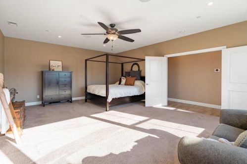 4025 Ashford Cir, Hollister CA  95023-8966 exterior
