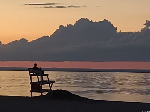 16 Martin Pl, Northport NY  11768-1224 exterior