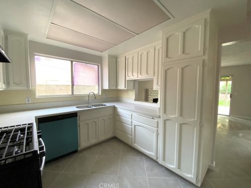 6055 Scheelite St, Riverside CA  92509-5050 exterior