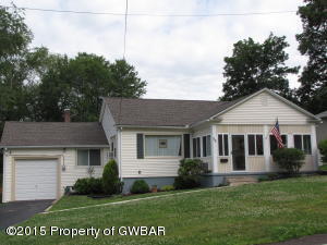 54 Franklin St, Wilkes Barre, PA 18704-1504