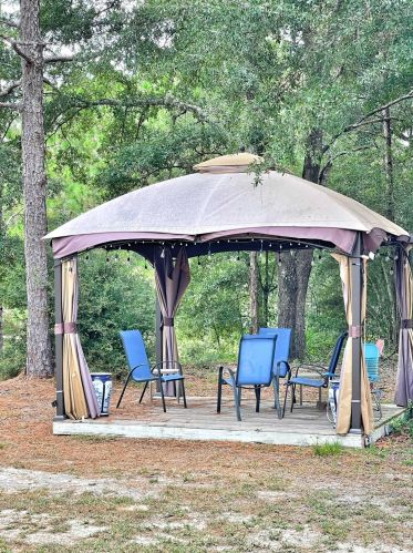 96 James Ct, Defuniak Springs FL  32433-3583 exterior