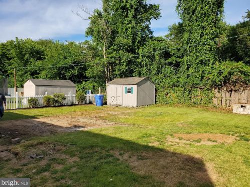 28 Buckingham Dr, Willingboro NJ  08046-1623 exterior